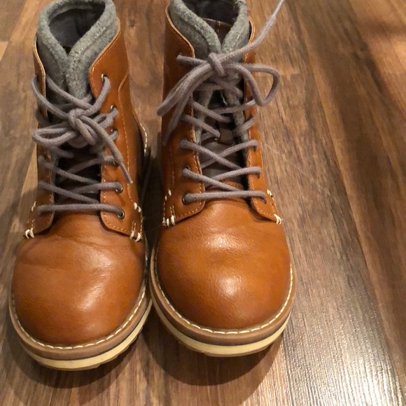 GAP Other - Gap brand  light brown laced boots